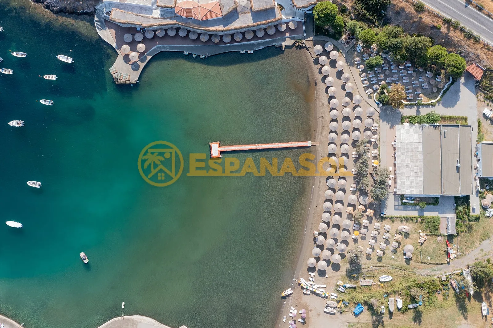 Apartamento con jardín privado junto a la playa — Foça, Izmir en İzmir (zdjÄ™cie 4)