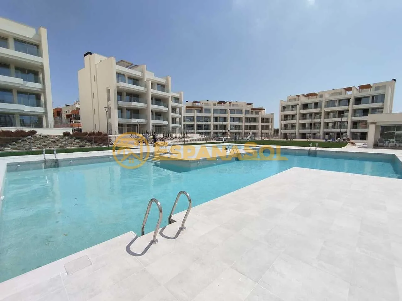 Eleganckie Mieszkania Blisko Udogodnień w Playa Flamenca Orihuela
