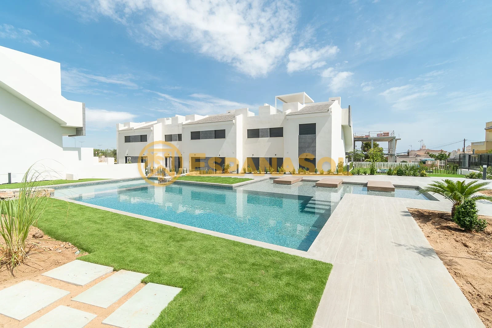 Apartamento con piscina — Los Altos, zona costera de Torrevieja en Alicante (zdjÄ™cie 3)