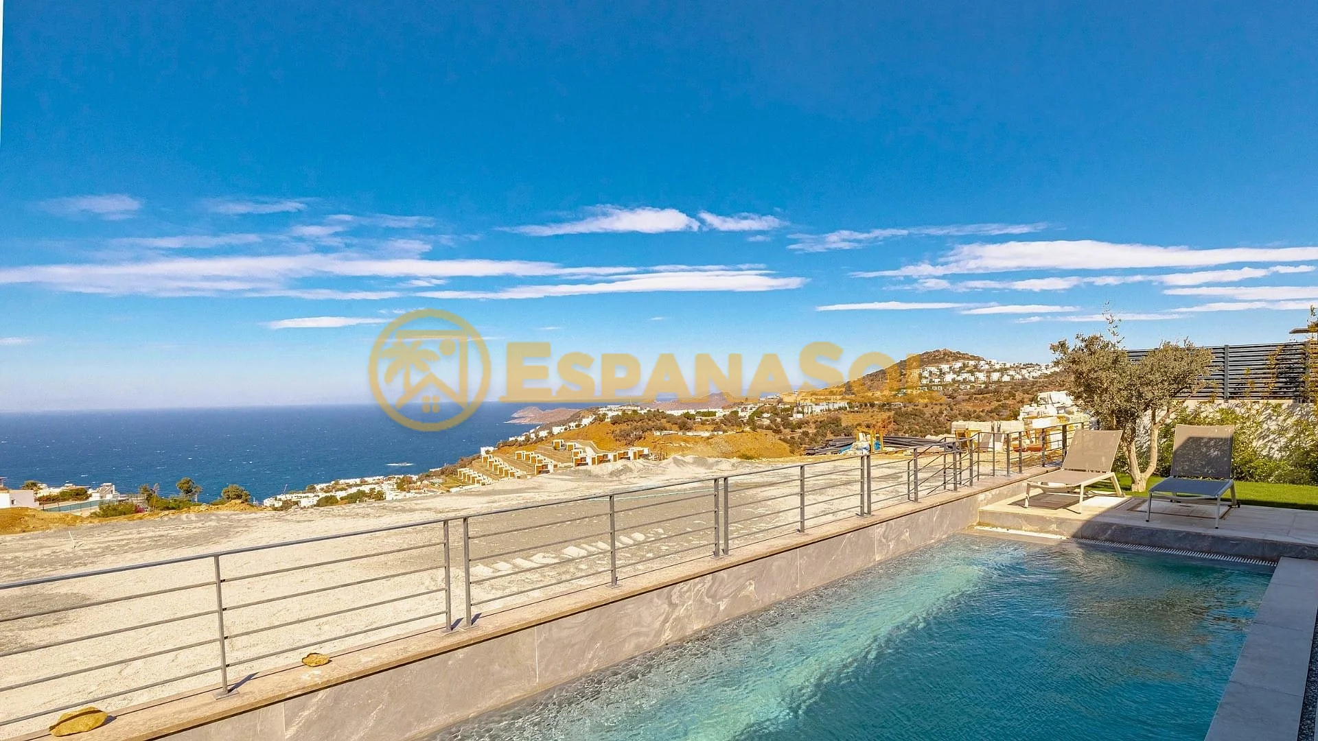 Villa mit Pool und Meerblick — Gümüşlük, Bodrum in Muğla (zdjÄ™cie 5)