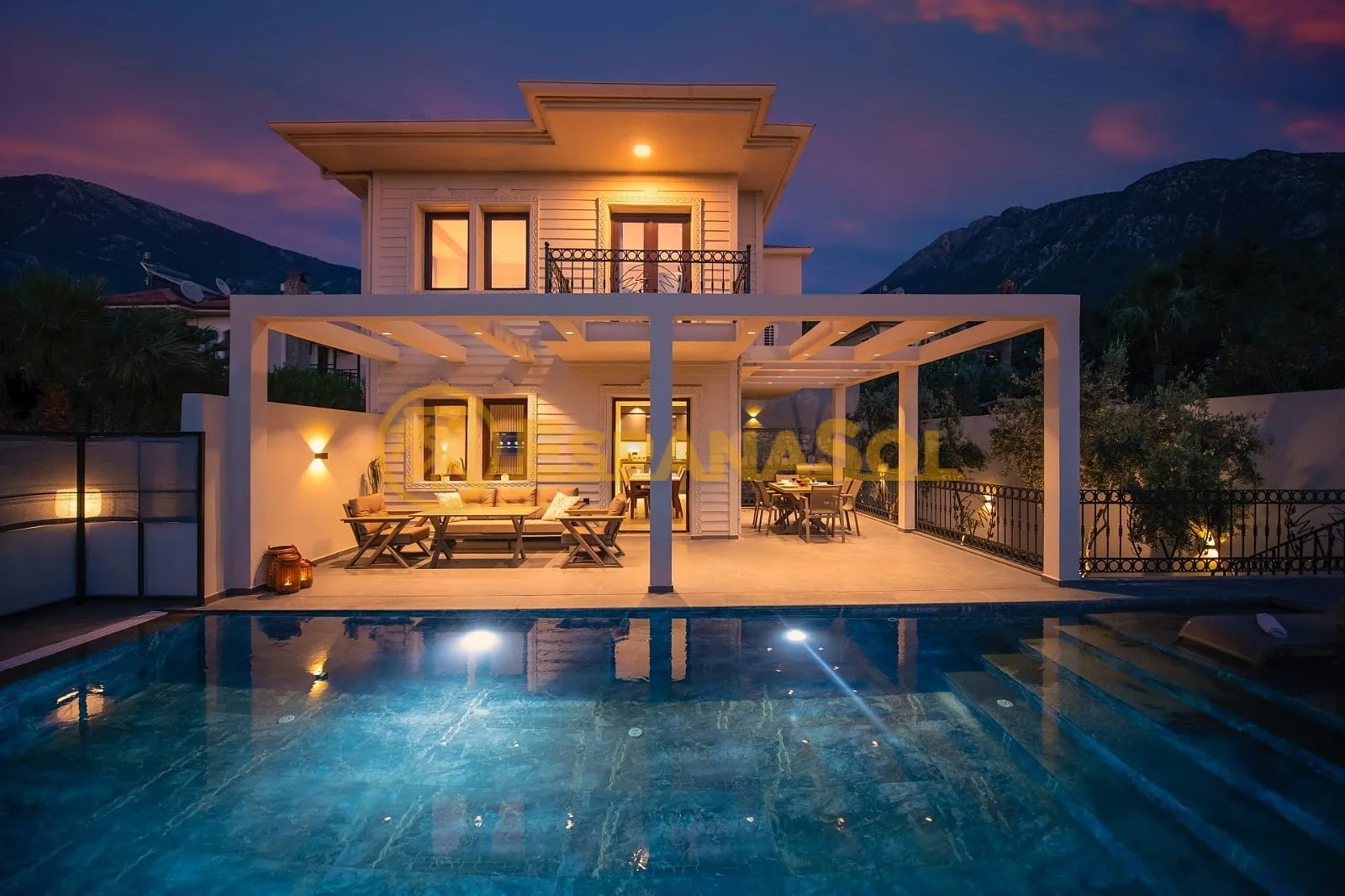 Dos villas con piscina y jardín — Ölüdeniz, Fethiye en Muğla (zdjÄ™cie 5)