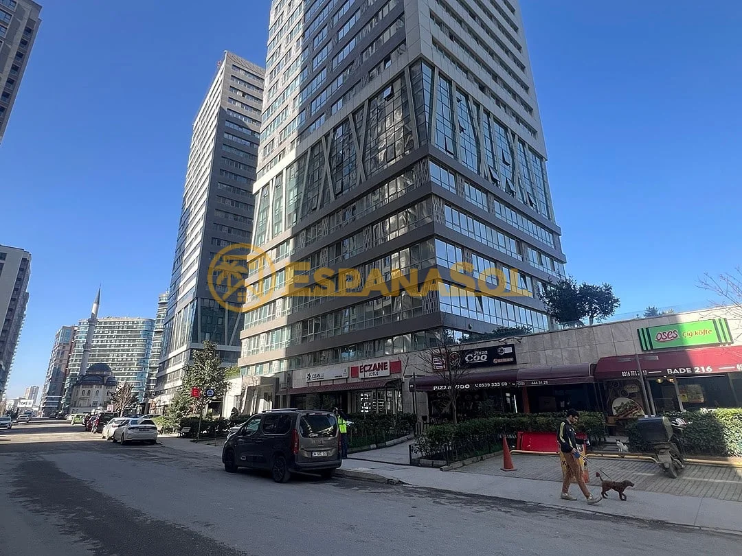 Two-Level Flat in a Pool Complex with Security in Kadıköy, Istanbul in İstanbul (zdjÄ™cie 2)