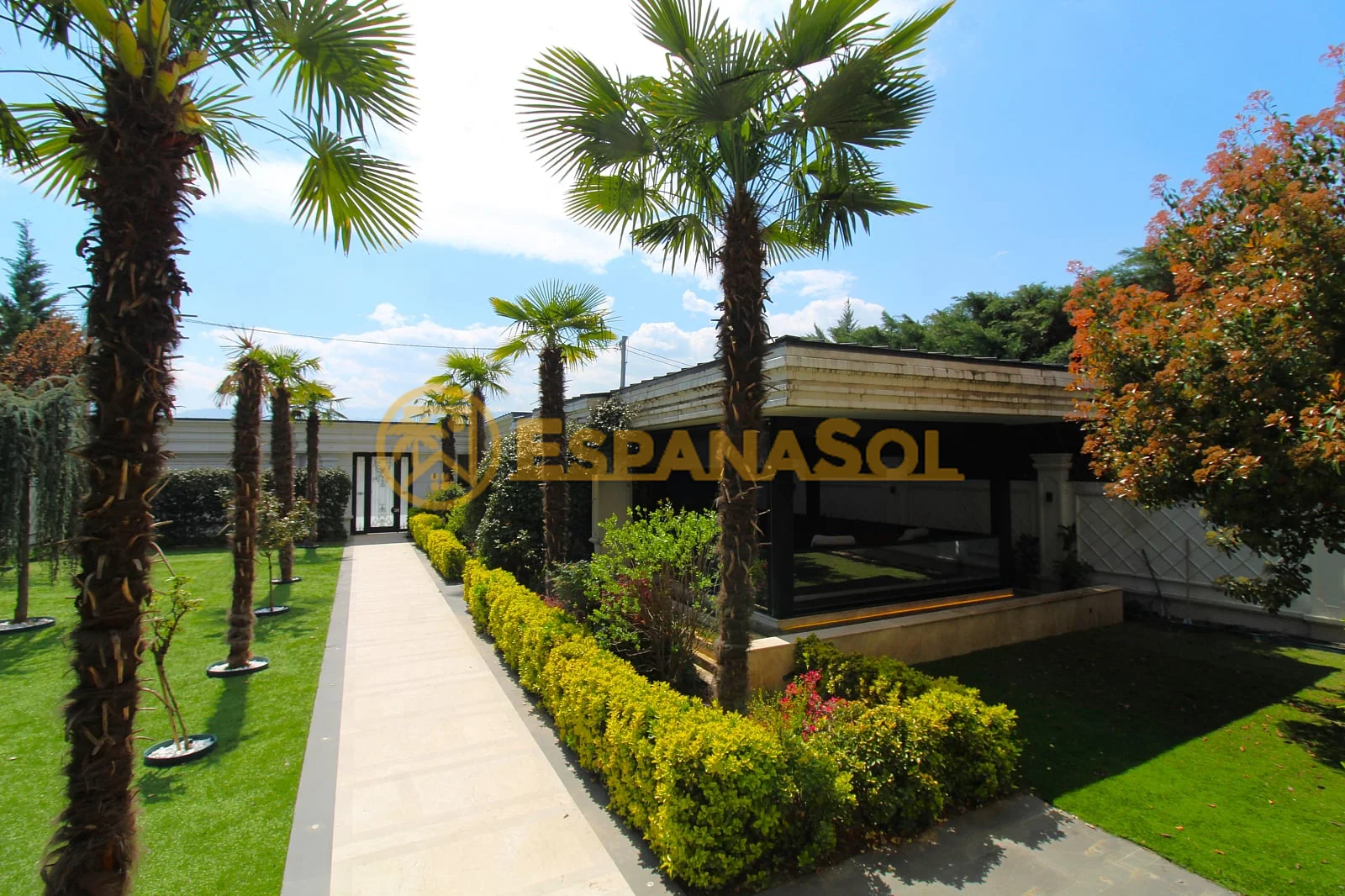 Möblierte Villa mit überdachtem Pool in İnegöl, Bursa in Bursa (zdjÄ™cie 2)